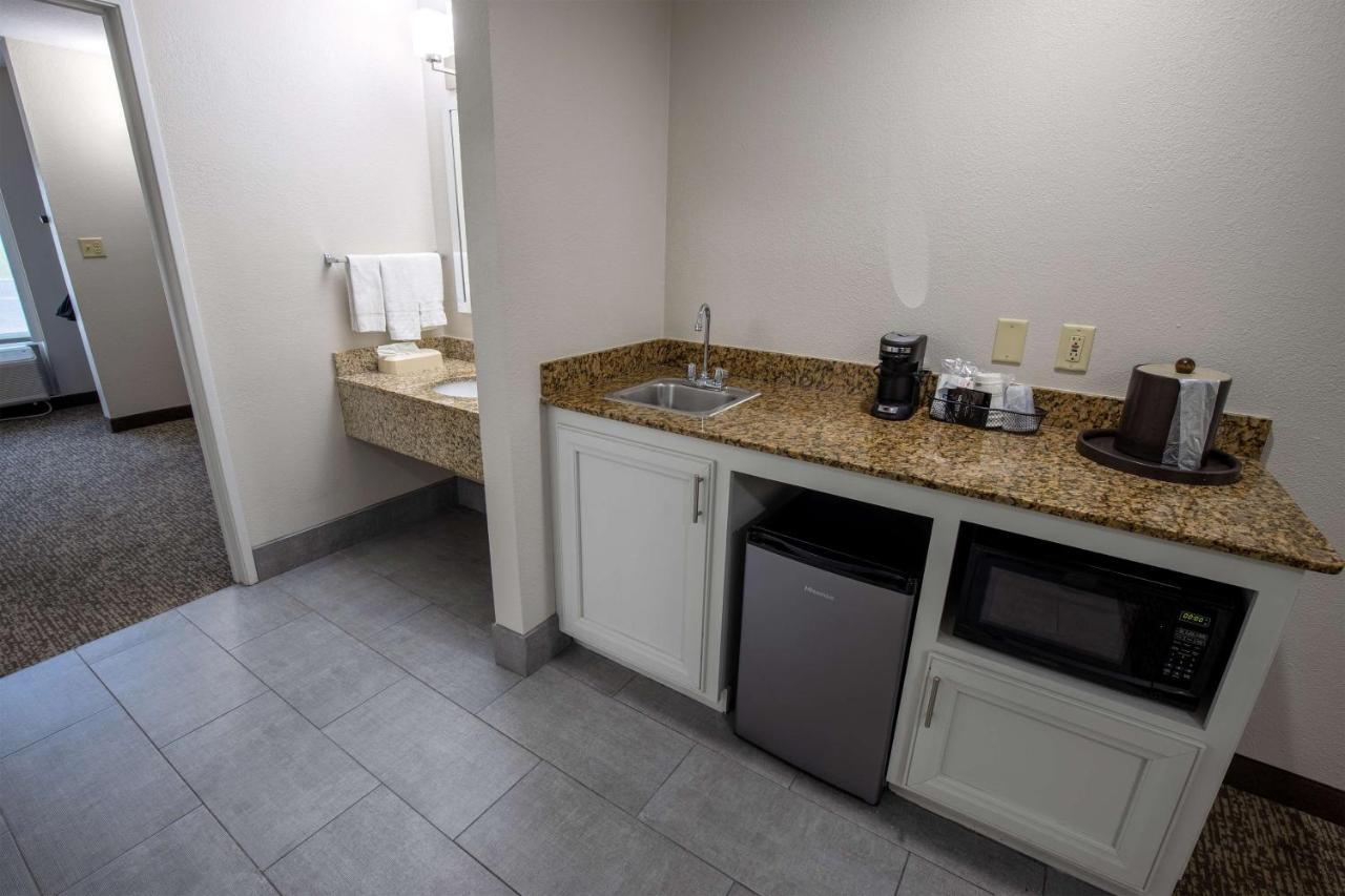 Best Western Plus Lafayette Vermilion River Inn & Suites Esterno foto